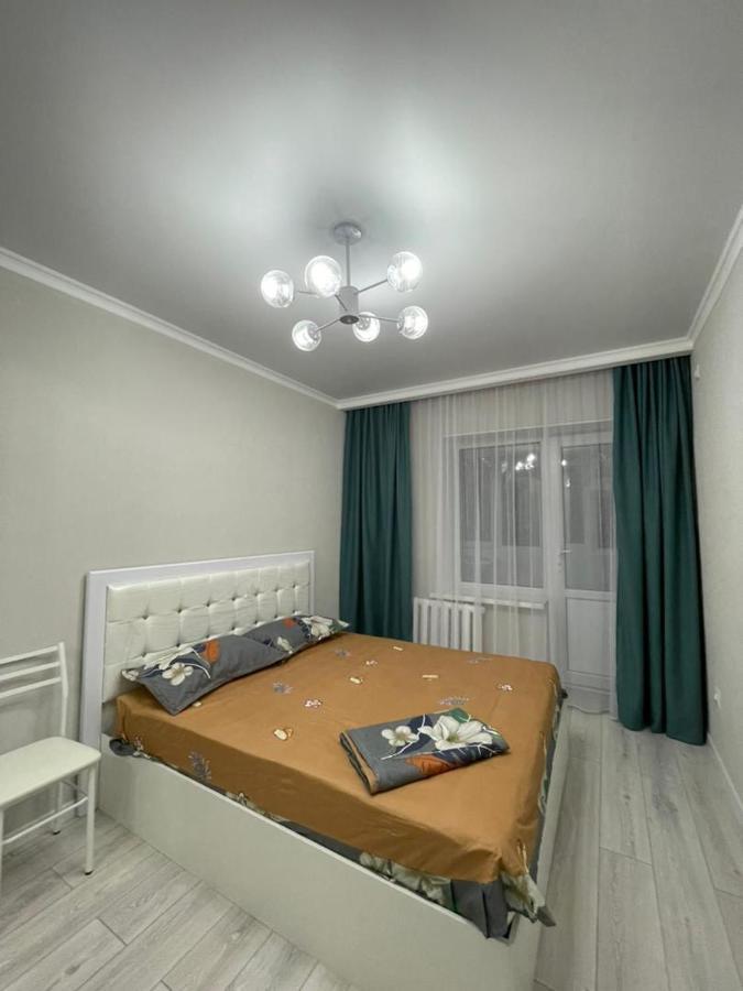 Apartment In Street Toktogula 77 Bishkek Luaran gambar