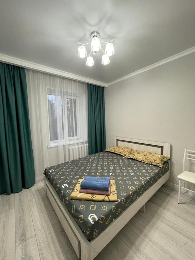 Apartment In Street Toktogula 77 Bishkek Luaran gambar